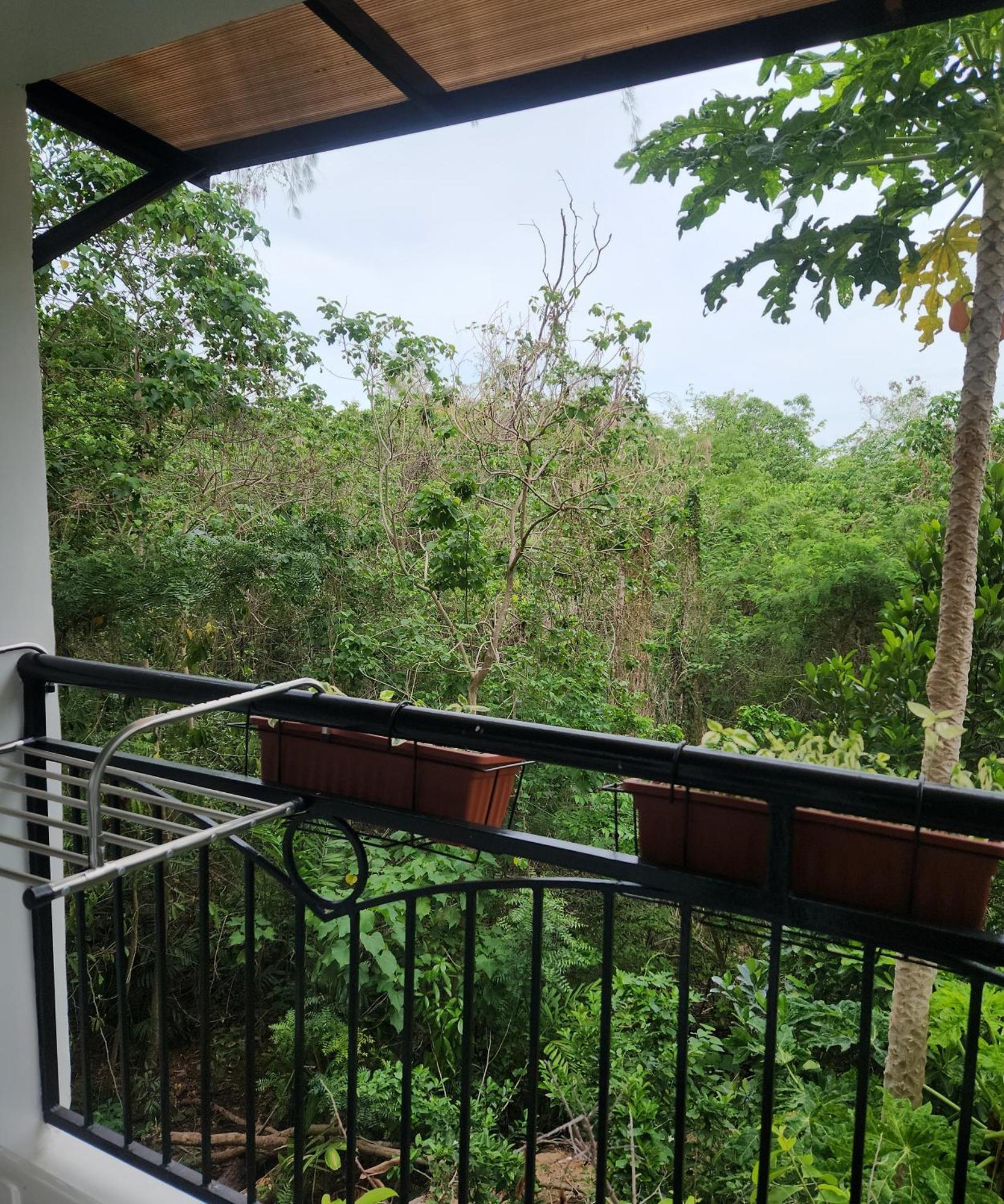 Condo Azur Suites B316 Near Airport, Netflix, Stylish, Cozy With Swimming Pool マクタン エクステリア 写真